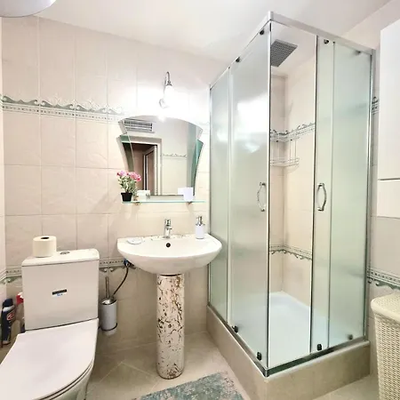 Апартаменти Two-floor Sunny In Centre Бургас