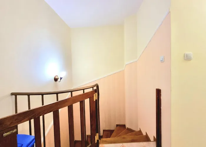 Апартамент Two-floor Sunny In Centre