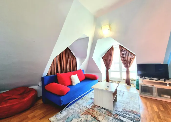 Two-floor Sunny In Centre Апартамент