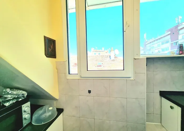 Two-floor Sunny In Centre דירה