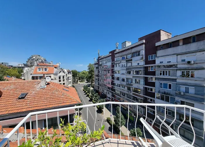 Two-floor Sunny In Centre דירה בורגאס