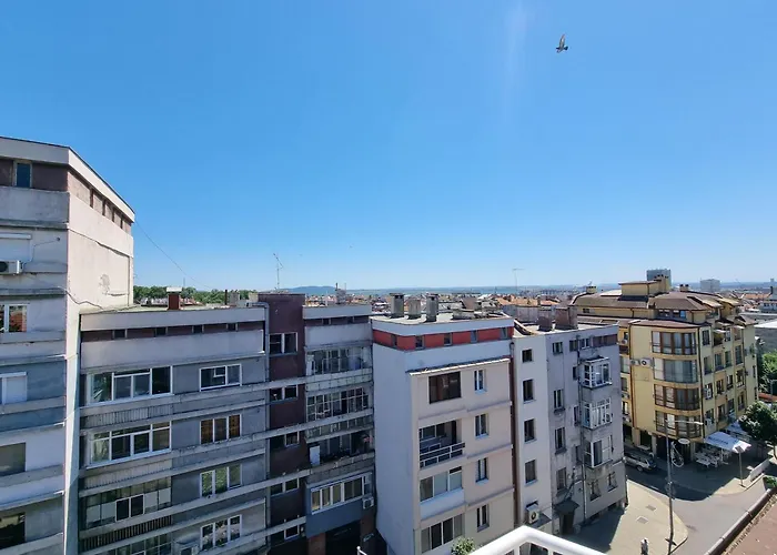 Two-floor Sunny In Centre Апартамент Бургас