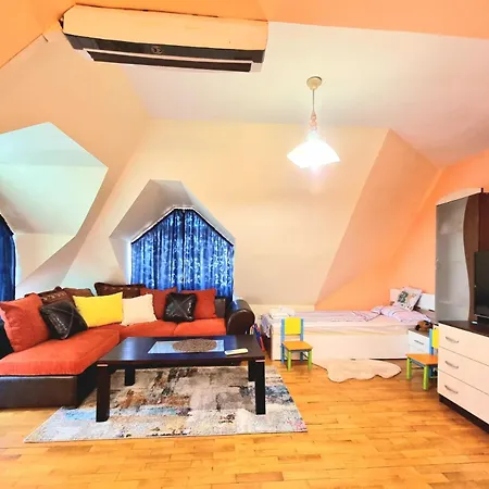 Two-floor Sunny In Centre Apartment Burgas City