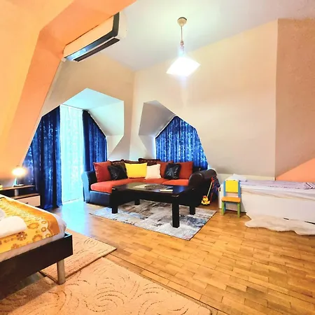 Apartment Two-floor Sunny In Centre *