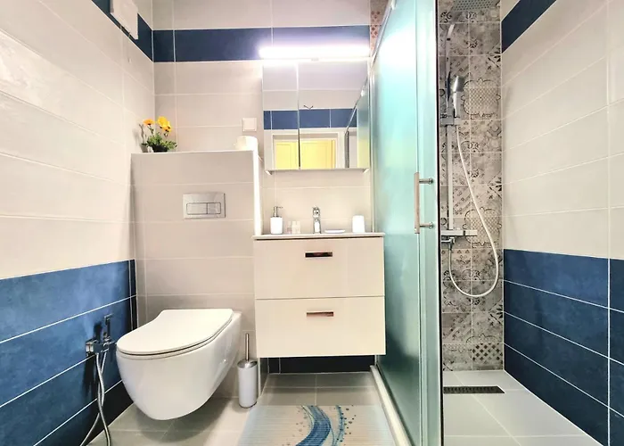 Two-floor Sunny In Centre Burgas