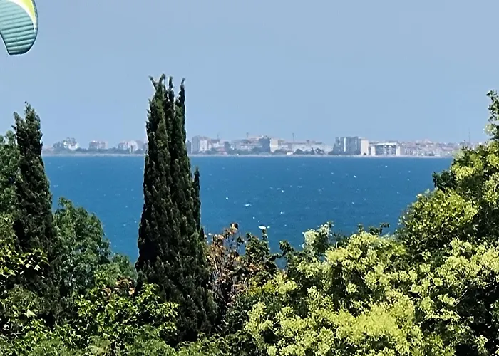 Two-floor Sunny In Centre Burgas